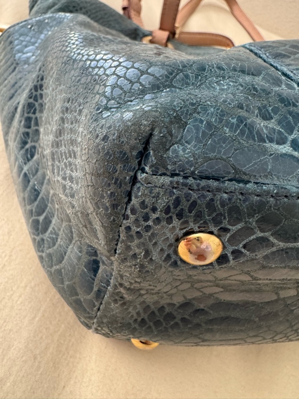 MICHAEL KORS Green Snake-skin Embossed Leather Shoulder Bag - Picture 11 of 14